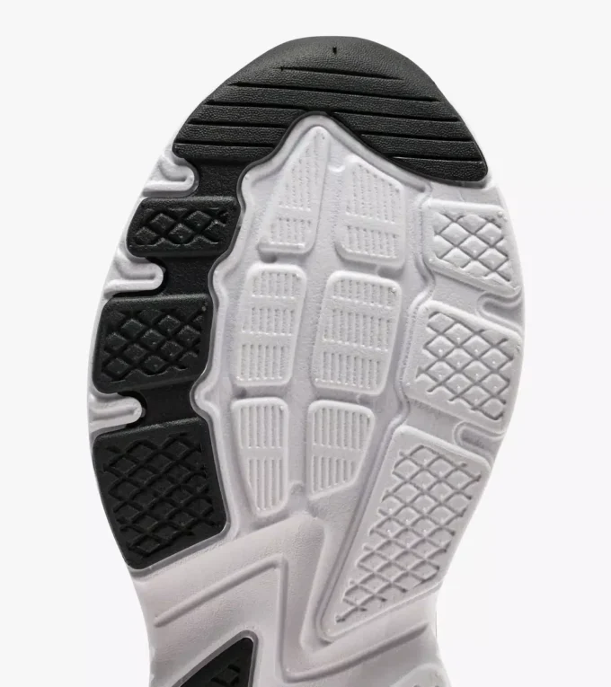 Alley Ps Laufschuh – Kinder – 4 bis 8 Jahre Alley Ps Laufschuh – Kinder – 4 bis 8 Jahre