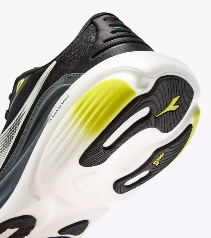 Atomo Star Made in Italy Laufschuh – Leichtigkeit und Dämpfung