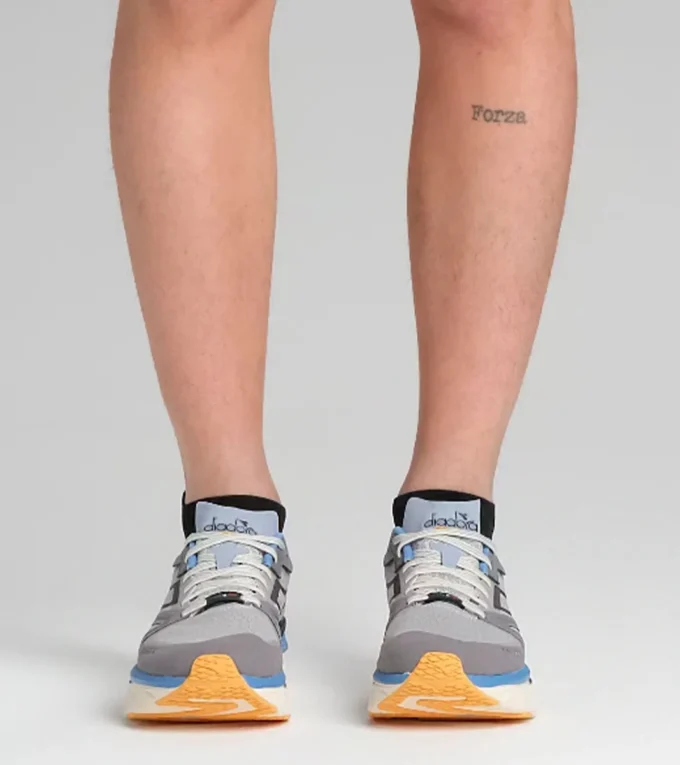 Atomo V7000-2 Made in Italy Laufschuh – Leichtigkeit und Dämpfung – Für alle Geschlechter