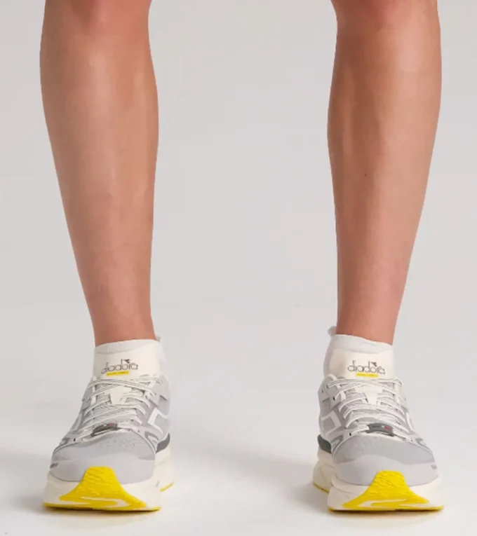 Atomo V7000-2 Made in Italy Laufschuh – Leichtigkeit und Dämpfung – Für alle Geschlechter