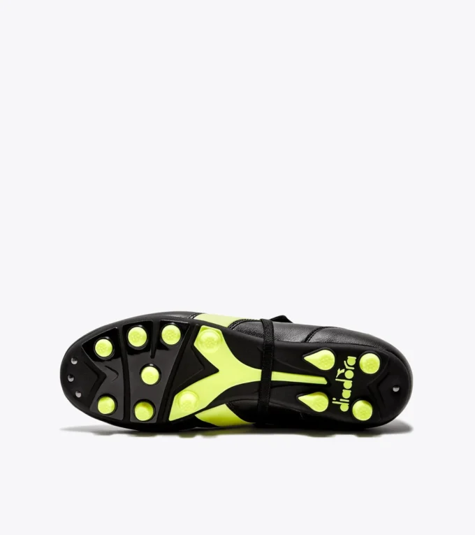 Brasil Lt T Mdpu Calcio-Fußballschuhe für festen Boden