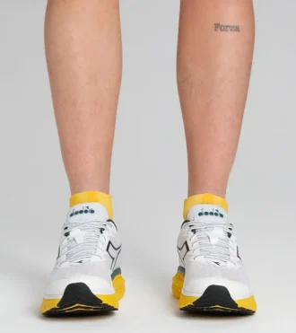 Equipe Nucleo Laufschuhe