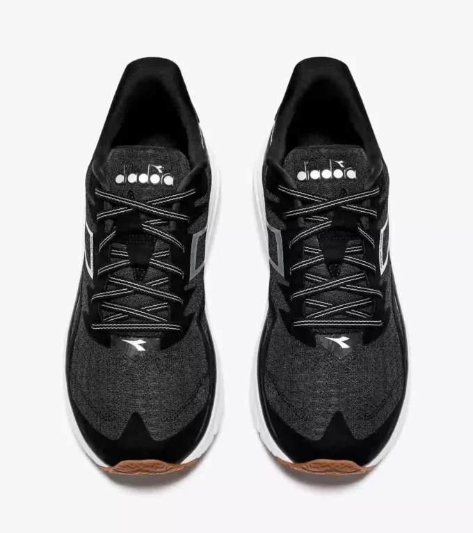 Equipe Nucleo Laufschuhe