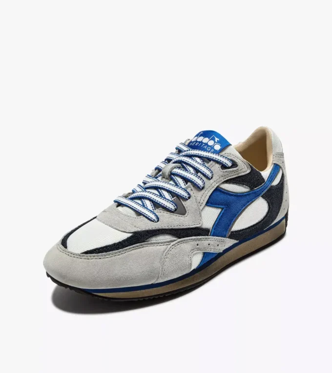 Equipe Revenge Used Low-Profile-Sneaker im Heritage-Stil