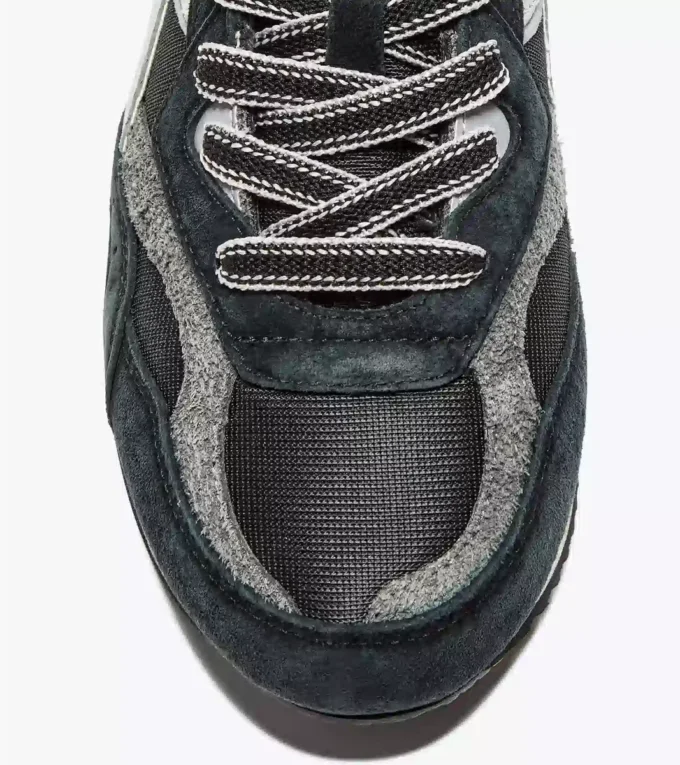 Equipe Revenge Used Low-Profile-Sneaker im Heritage-Stil