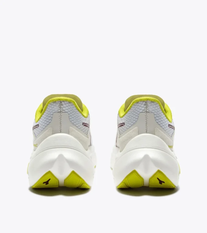 Frequenza 2 W Laufschuh – Leichtigkeit und Reaktionsfähigkeit Frequenza 2 W Laufschuh – Leichtigkeit und Reaktionsfähigkeit