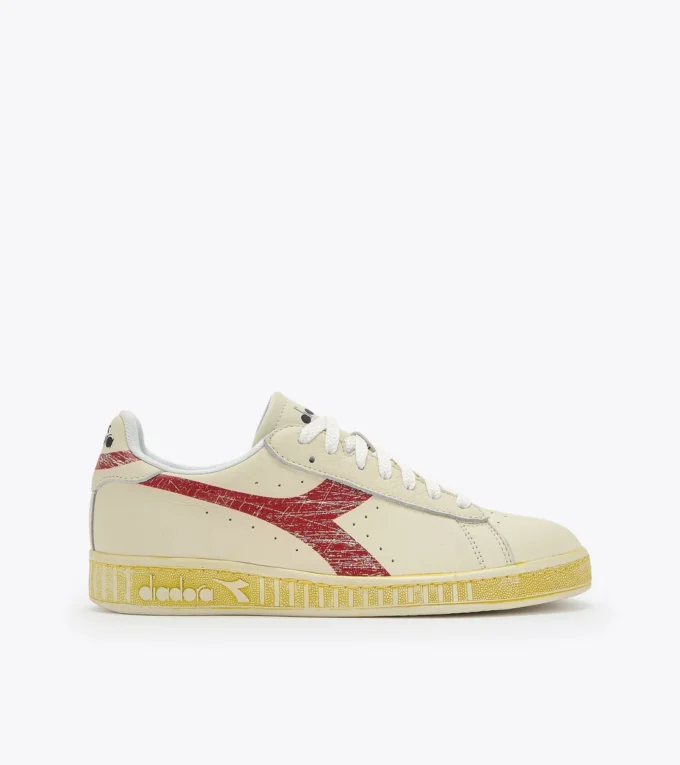 Game L Low Retro Sportliche Sneakers – Unisex Game L Low Retro Sportliche Sneakers – Unisex