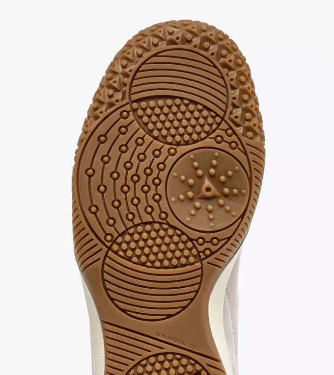 Gold Indoor Metal Terrace-Style-Sneaker aus Leder