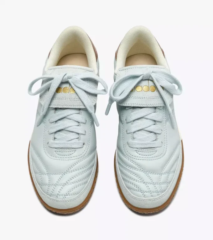 Gold Indoor Metal Terrace-Style-Sneaker aus Leder