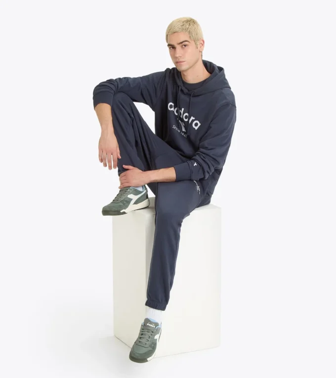 Hoodie Athl. Logo Hoodie – geschlechtsneutral