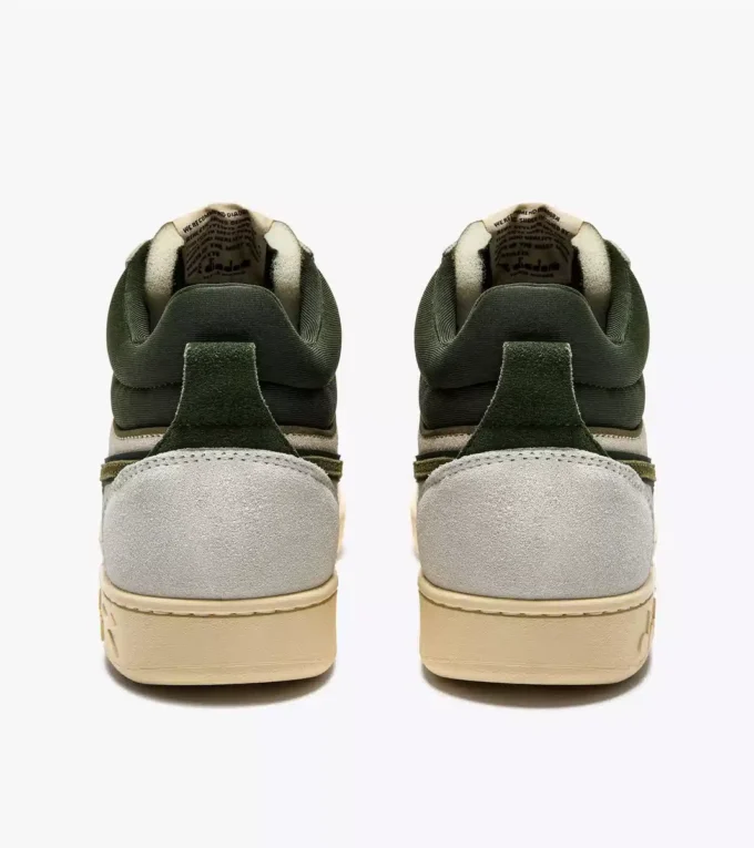 Magic Basket Demi Cut Wildleder Sportliche Sneakers Magic Basket Demi Cut Wildleder Sportliche Sneakers