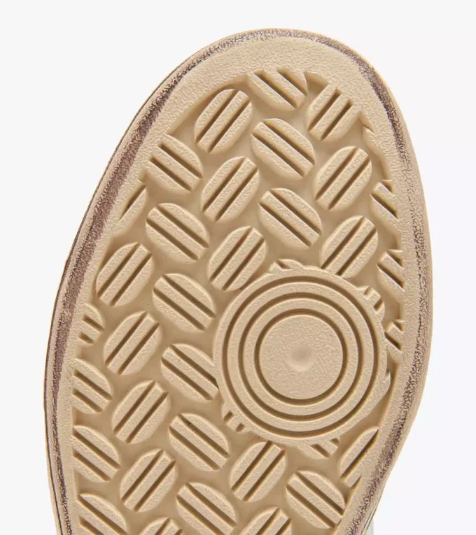 Magic Basket Demi Stained Sportliche Sneaker – Unisex Magic Basket Demi Stained Sportliche Sneaker – Unisex