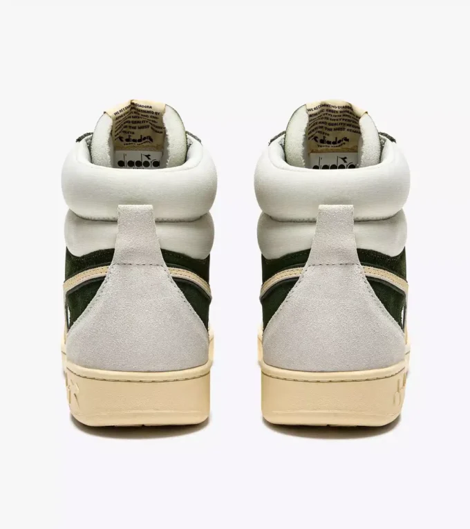 Magic Basket Mid Suede Sportliche Sneaker – Geschlechtsneutral