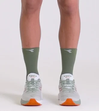 mythos blushield 10 vortice laufschuh dmpfung und schutz 2 1 330x371 - Mythos Blushield 10 Vortice Laufschuh &ndash; D&auml;mpfung und Schutz