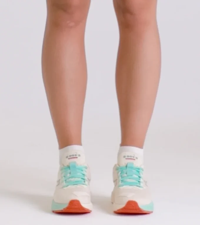 Mythos Blushield 10 Vortice W Laufschuh – Dämpfung und Schutz Mythos Blushield 10 Vortice W Laufschuh – Dämpfung und Schutz