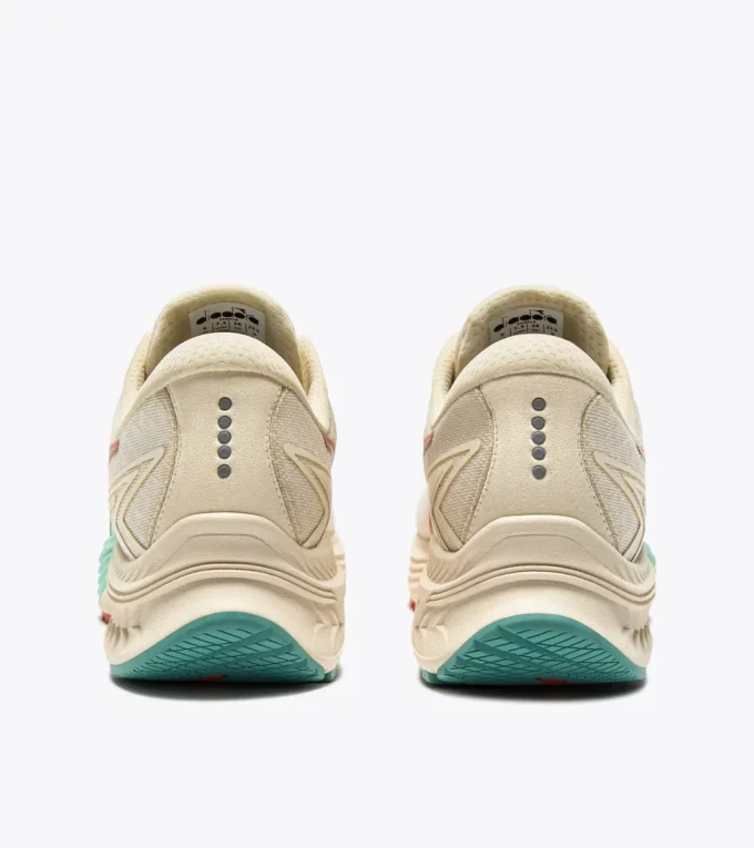 Mythos Blushield 10 Vortice W Laufschuh – Dämpfung und Schutz Mythos Blushield 10 Vortice W Laufschuh – Dämpfung und Schutz