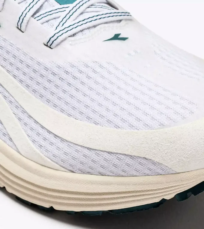 Mythos Blushield 9 Vortice Laufschuh – Dämpfung und Schutz