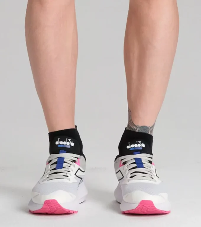 Mythos Blushield Vigore 3 Laufschuh – Stabilität und Schutz