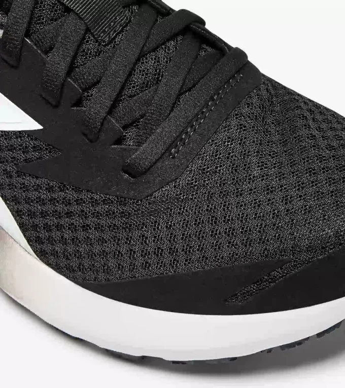 Mythos Blushield Vigore 3 Laufschuh – Stabilität und Schutz