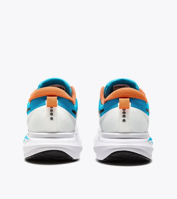 Mythos Blushield Vigore 3 Laufschuh – Stabilität und Schutz