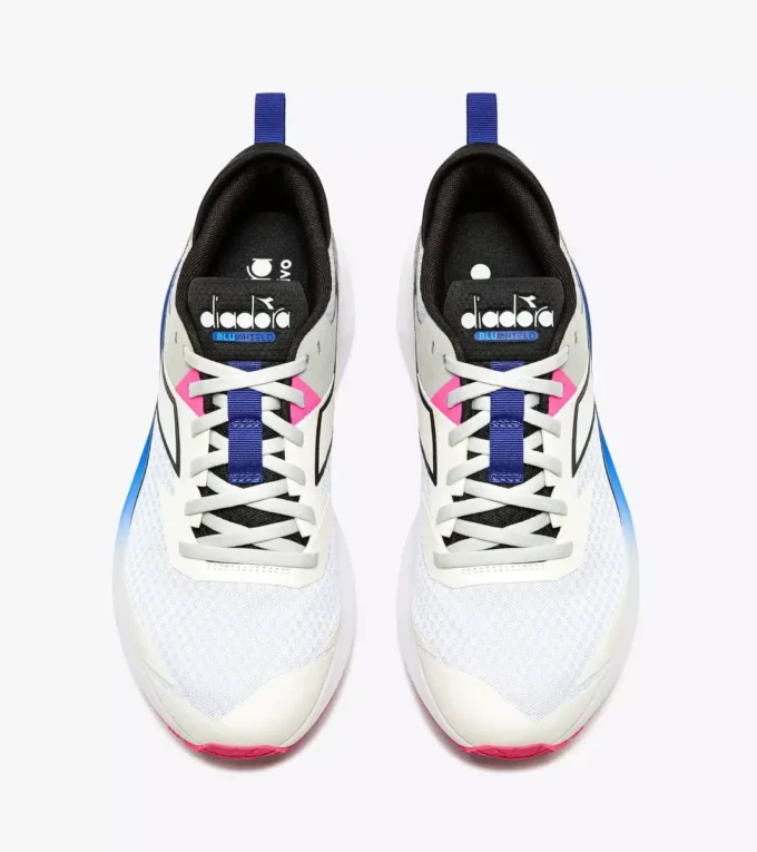 Mythos Blushield Vigore 3 Laufschuh – Stabilität und Schutz