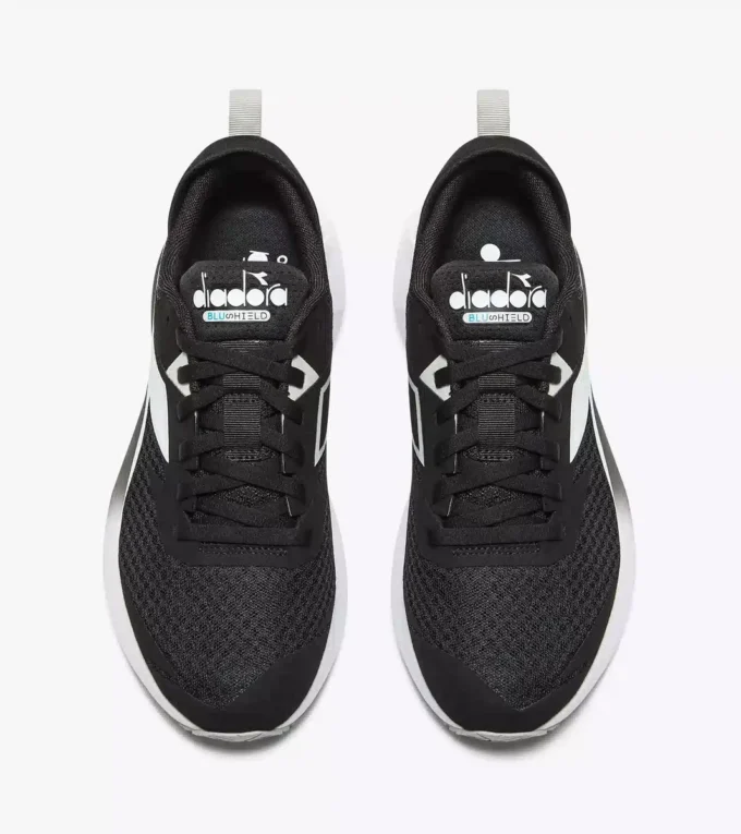 Mythos Blushield Vigore 3 W Laufschuh – Stabilität und Schutz Mythos Blushield Vigore 3 W Laufschuh – Stabilität und Schutz