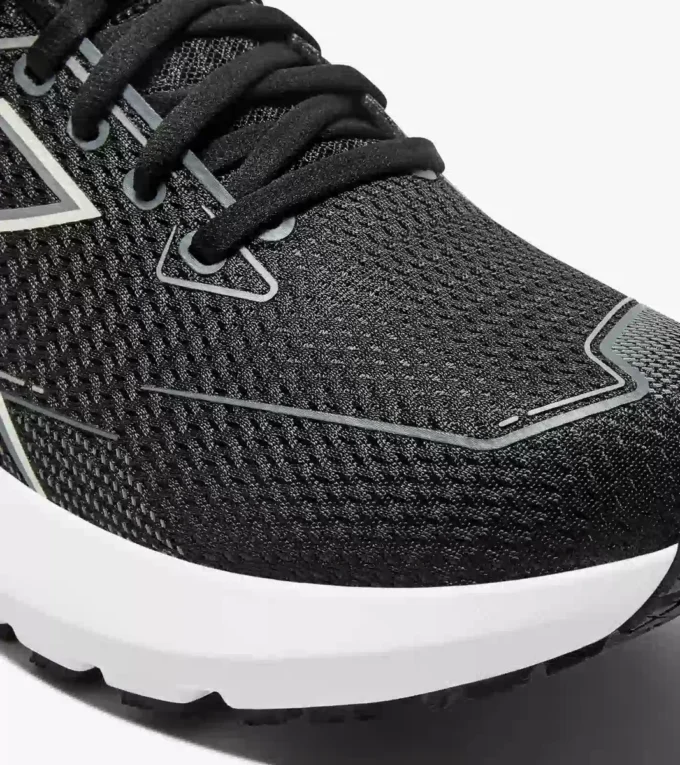 Mythos Blushield Vigore 4 Laufschuh – Stabilität und Schutz