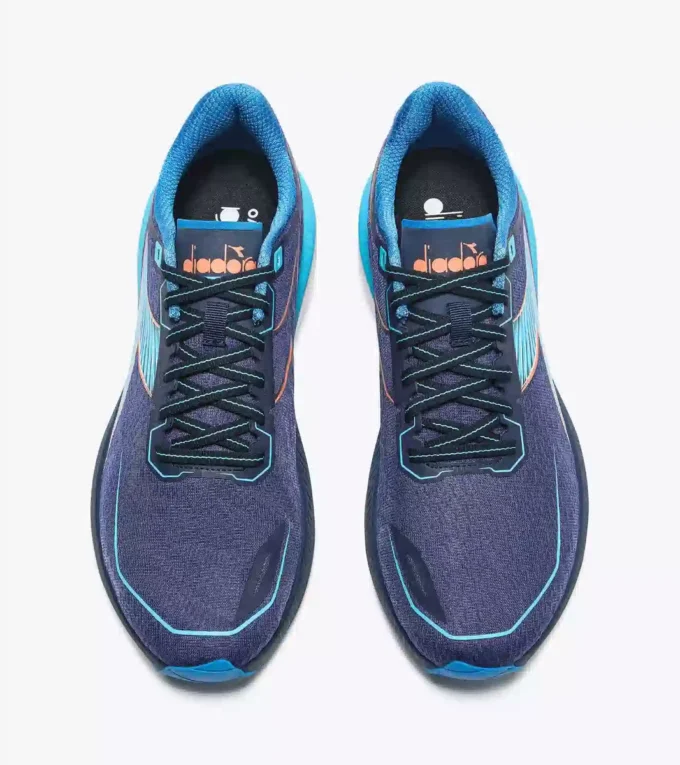 Mythos Blushield Volo 5 Laufschuh – Stabilität und Leichtigkeit Mythos Blushield Volo 5 Laufschuh – Stabilität und Leichtigkeit