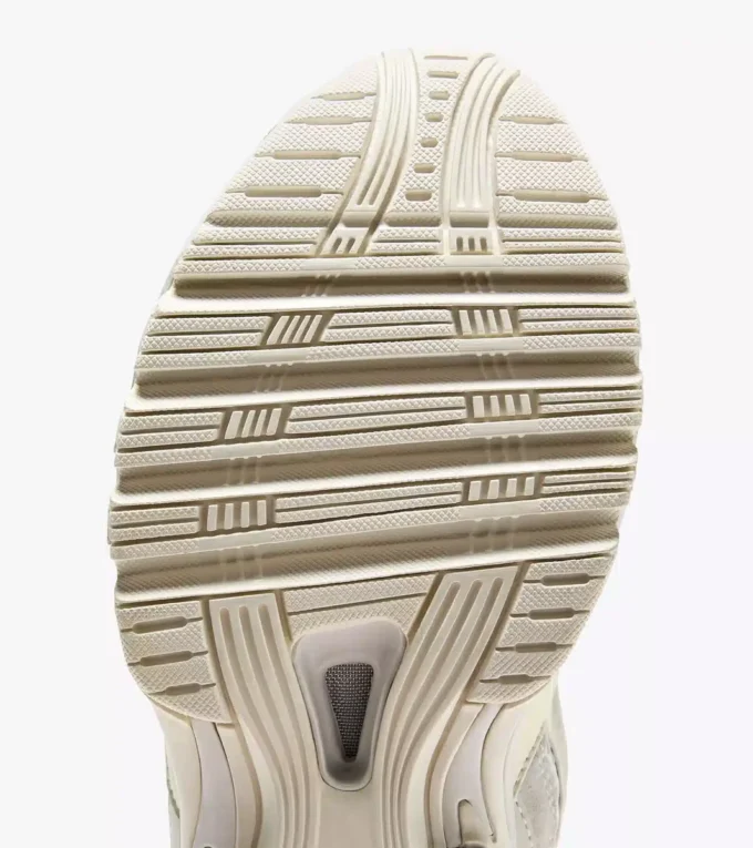 Mythos Propulsion 280 Scarab Von den 2000er Jahren inspirierte Sport-Sneaker