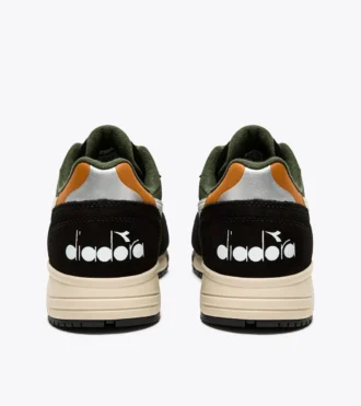 N902 Sportliche Sneaker