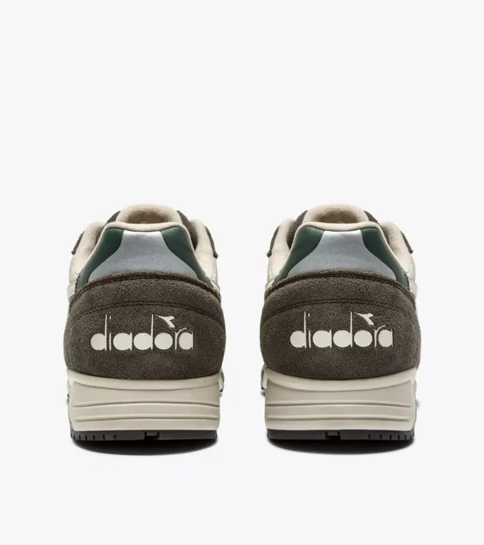 N902 Sportliche Sneaker