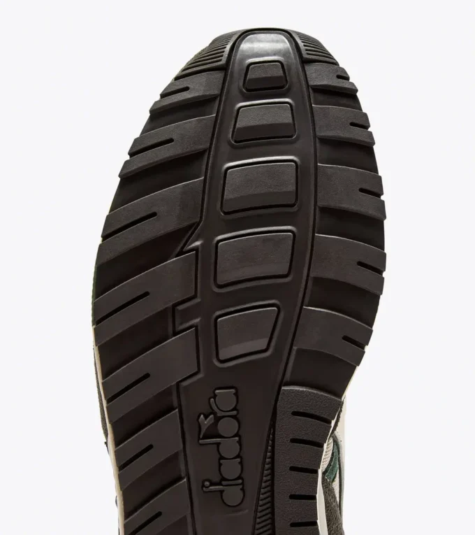 N902 Sportliche Sneaker