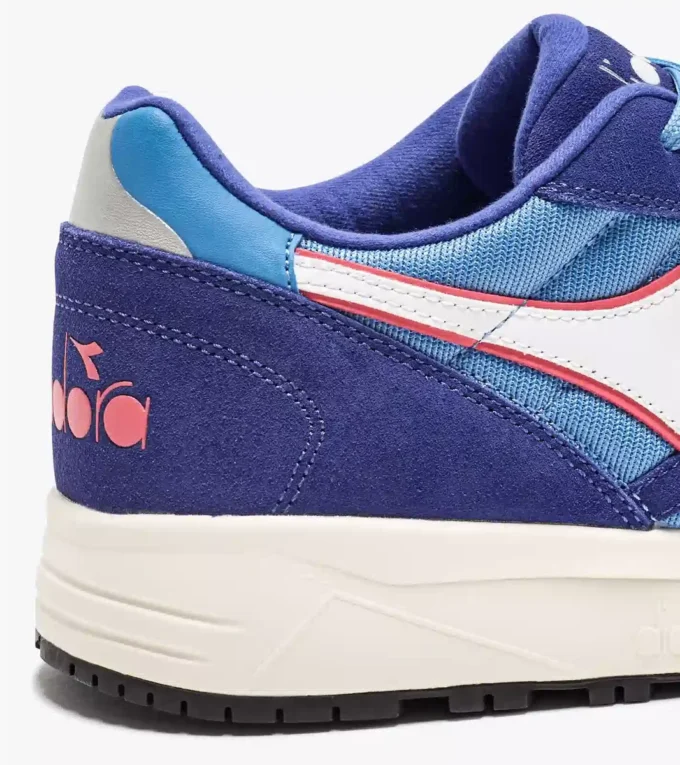 N902 Sportliche Sneaker