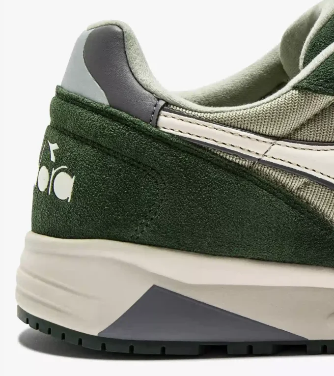 N902 Sportliche Sneaker