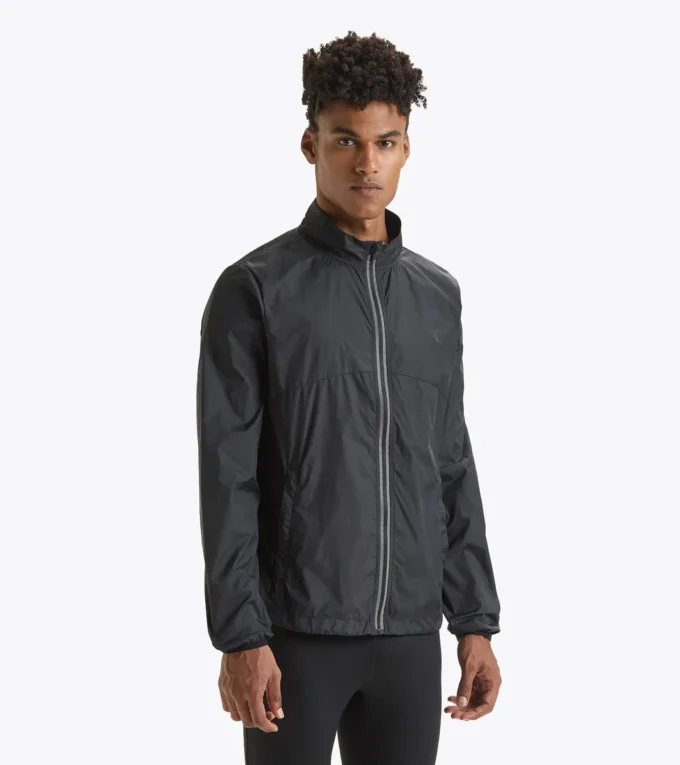 Packbare Windjacke Winddichte, faltbare Jacke Packbare Windjacke Winddichte, faltbare Jacke