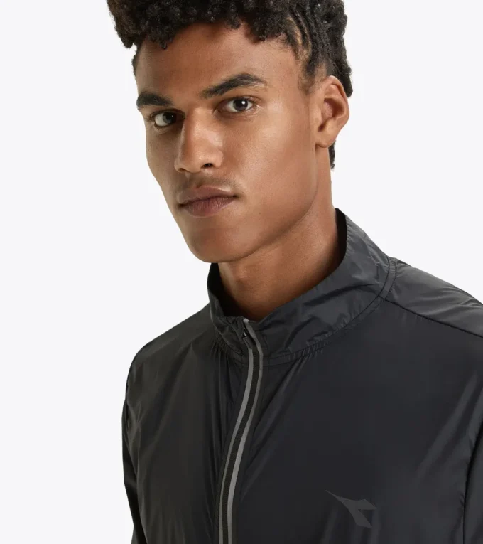 Packbare Windjacke Winddichte, faltbare Jacke Packbare Windjacke Winddichte, faltbare Jacke