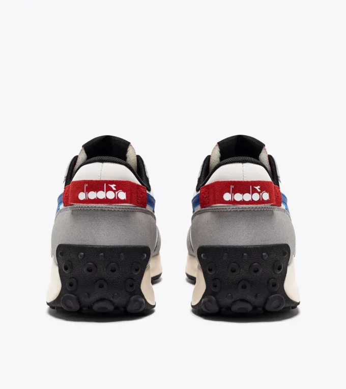 Race Nyl Sportliche Sneaker – Geschlechtsneutral