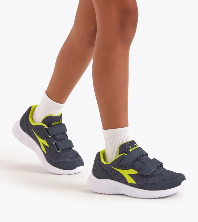 Robin 3 Jr V Junior-Laufschuh mit Klettverschluss – Unisex