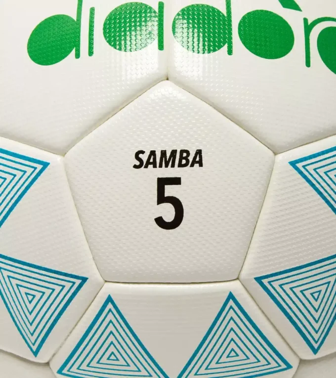 Samba 5 Fußball – Größe 5 Samba 5 Fußball – Größe 5