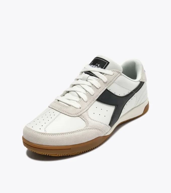 Seoul Indoor Terrace-inspirierte Ledersneaker