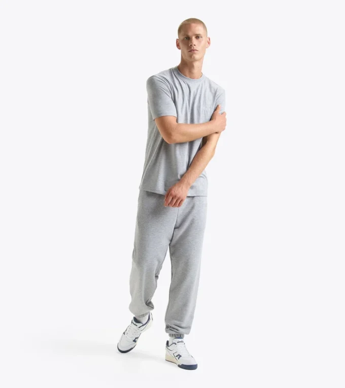 T-Shirt Ss Athl. Logo T-Shirt – geschlechtsneutral T-Shirt Ss Athl. Logo T-Shirt – geschlechtsneutral