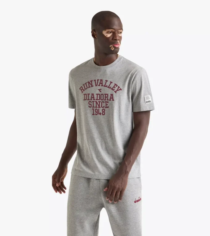 T-Shirt Ss Run Valley T-Shirt im College-Stil – Run Valley